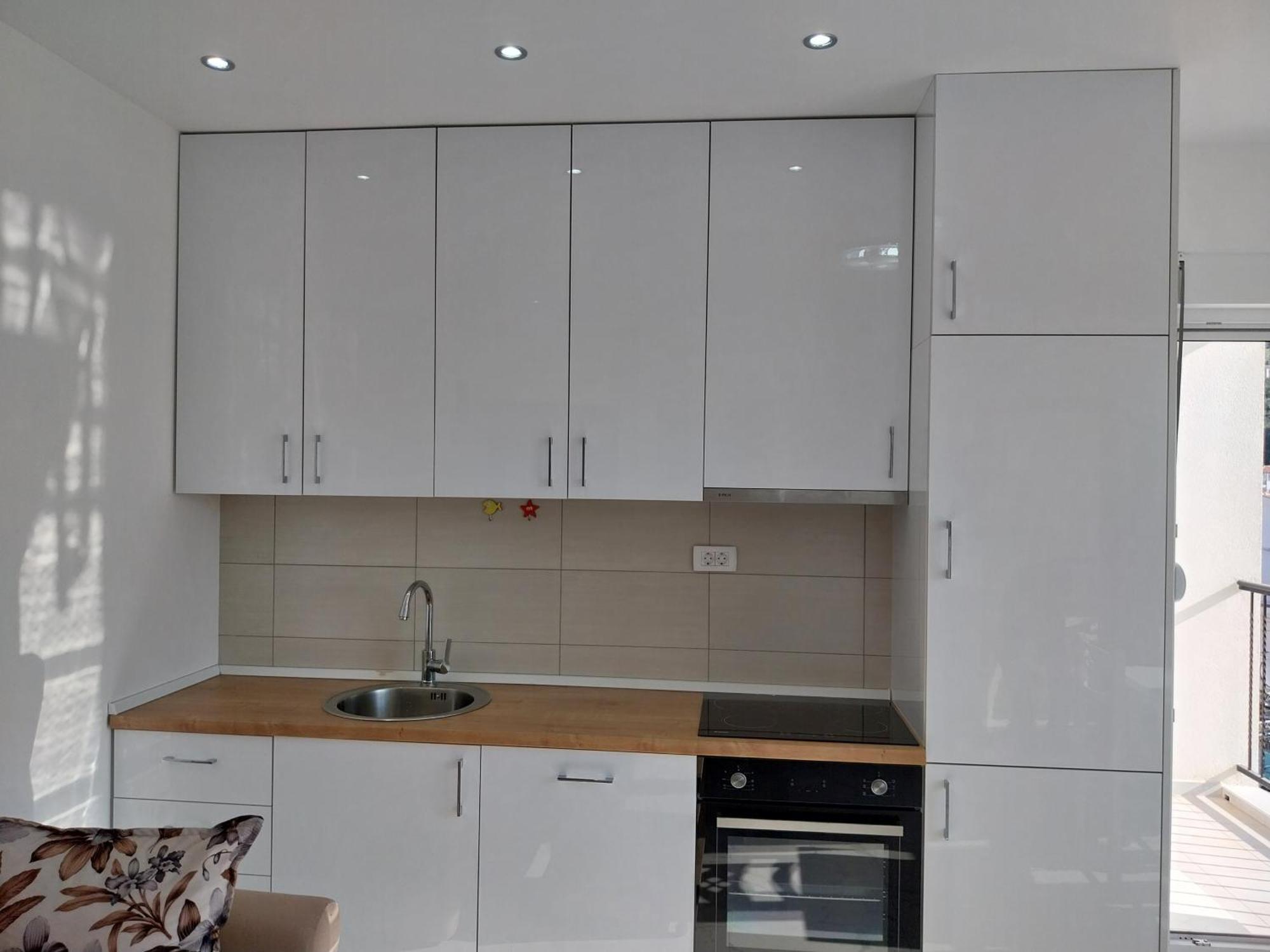 Sun&sea Apartman Thenovici