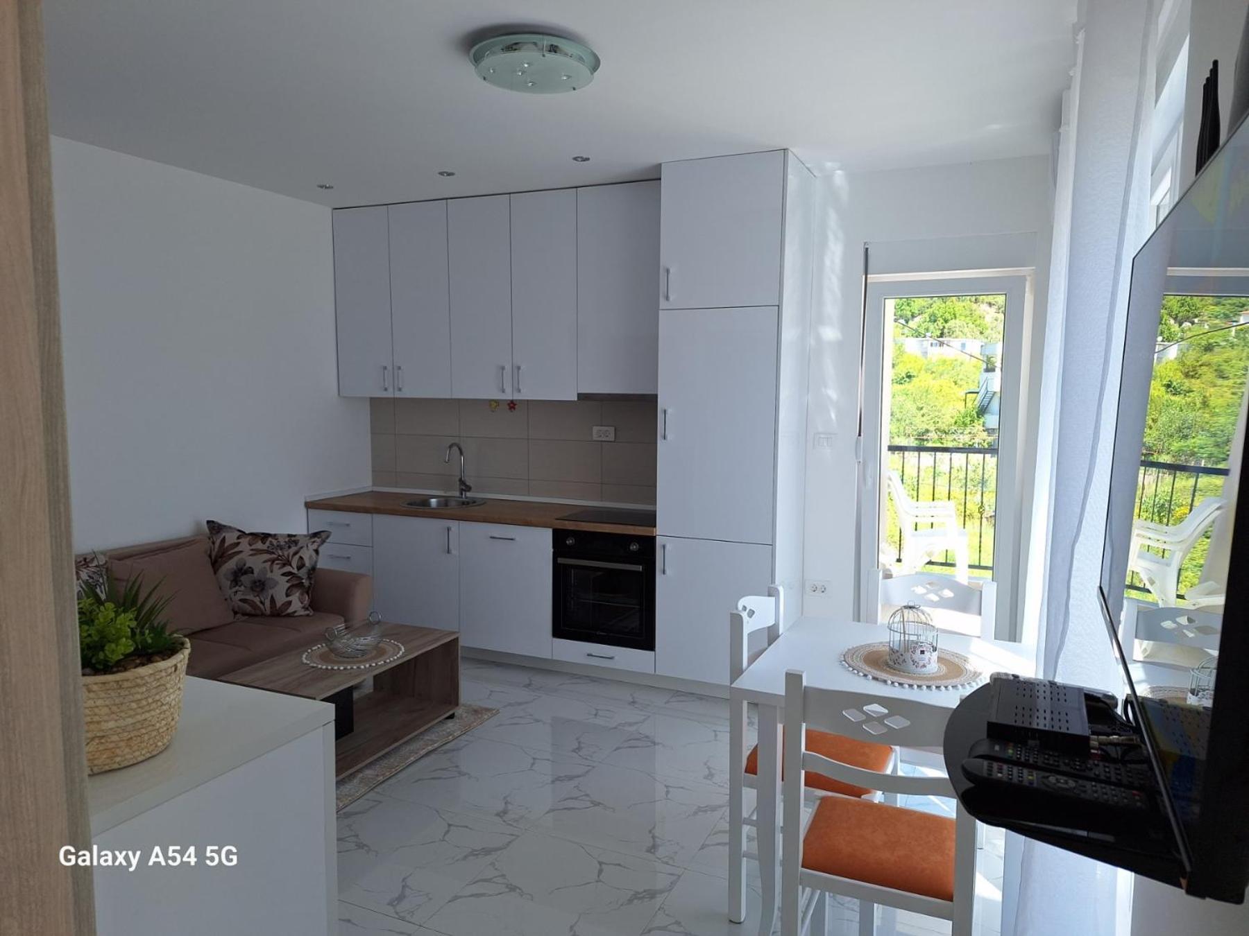 Apartman Sun&sea *
